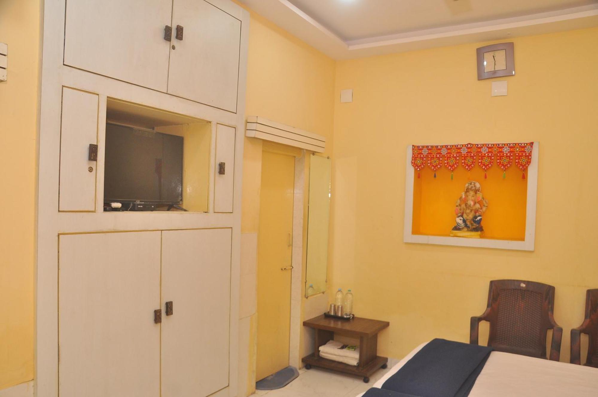 Chitrakut Bungalows Dwārka Bagian luar foto