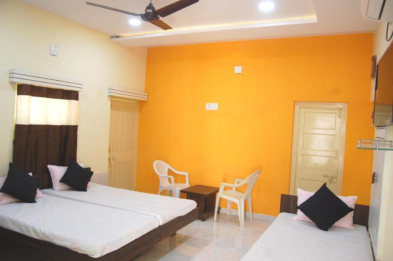Chitrakut Bungalows Dwārka Bagian luar foto